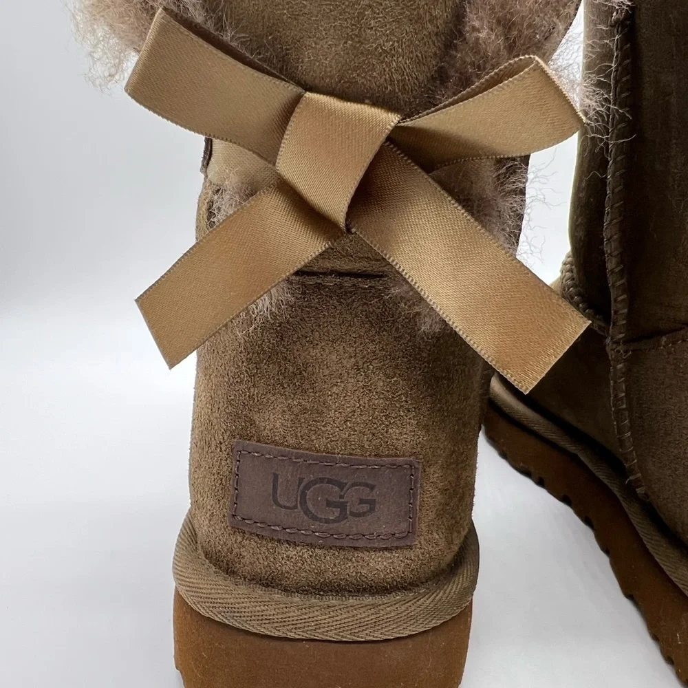 UGG Brown Shearling Women's Short Bailey Boots Women’s Size 7